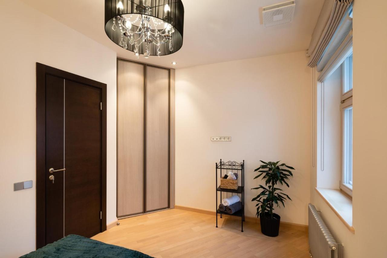 Old Riga Two Bedroom Apartment With 2 Bathrooms Luaran gambar