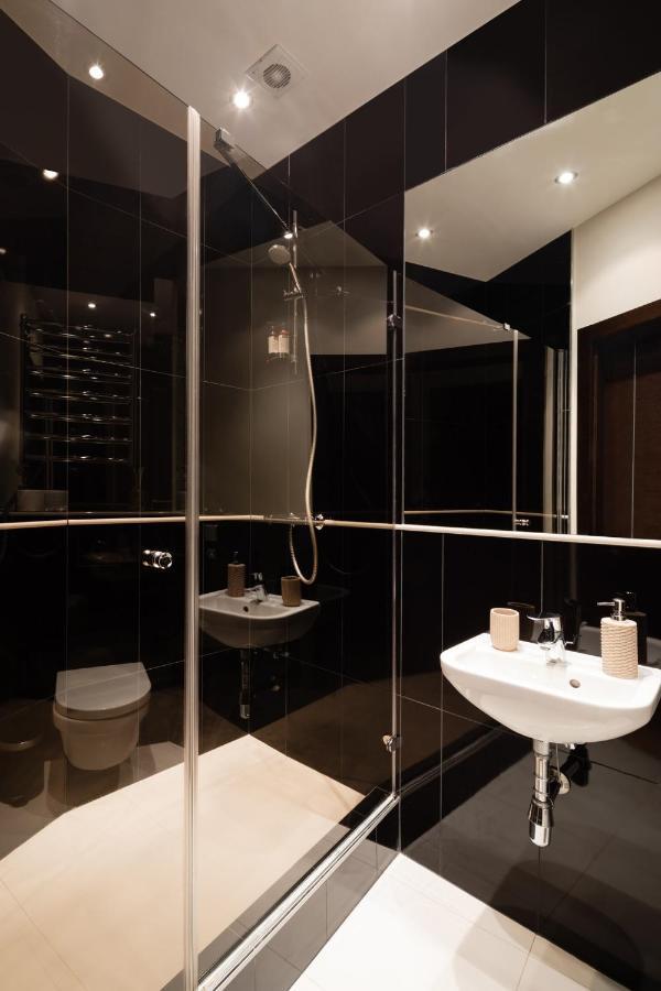 Old Riga Two Bedroom Apartment With 2 Bathrooms Luaran gambar